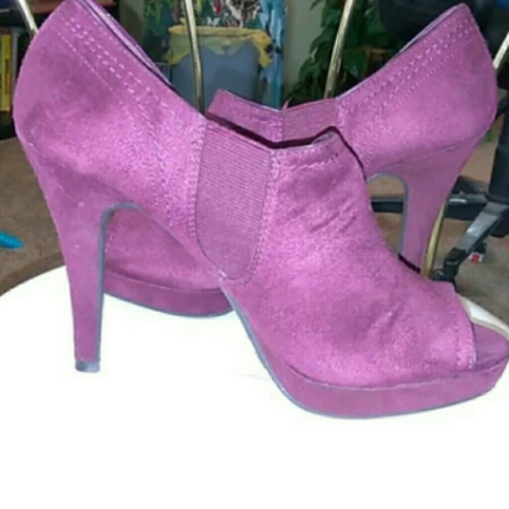 Fionia pumps
